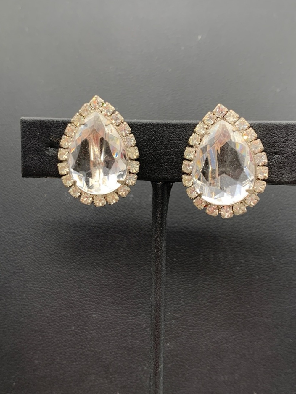 Vintage Faceted glass and rhinestone Teardrop clip on Earrings - Clear Sparkle